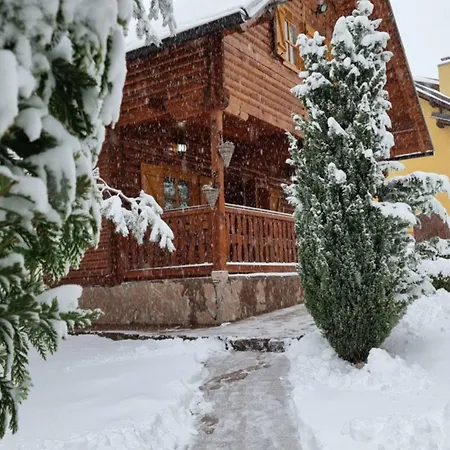 Rajska Koliba Ferienhaus *