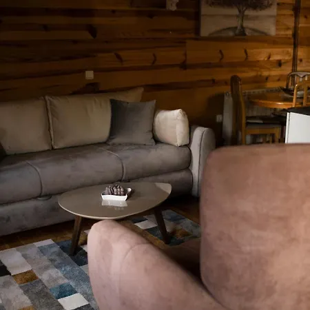 Rajska Koliba * 바레